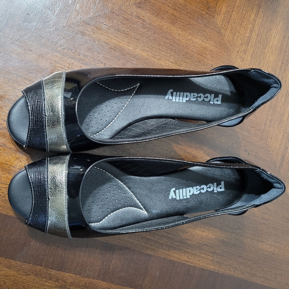 Piccadilly Business Court Pip Toe Low Heel Shoes